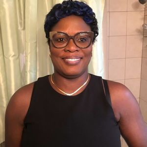 Meet your Posher, Pauline